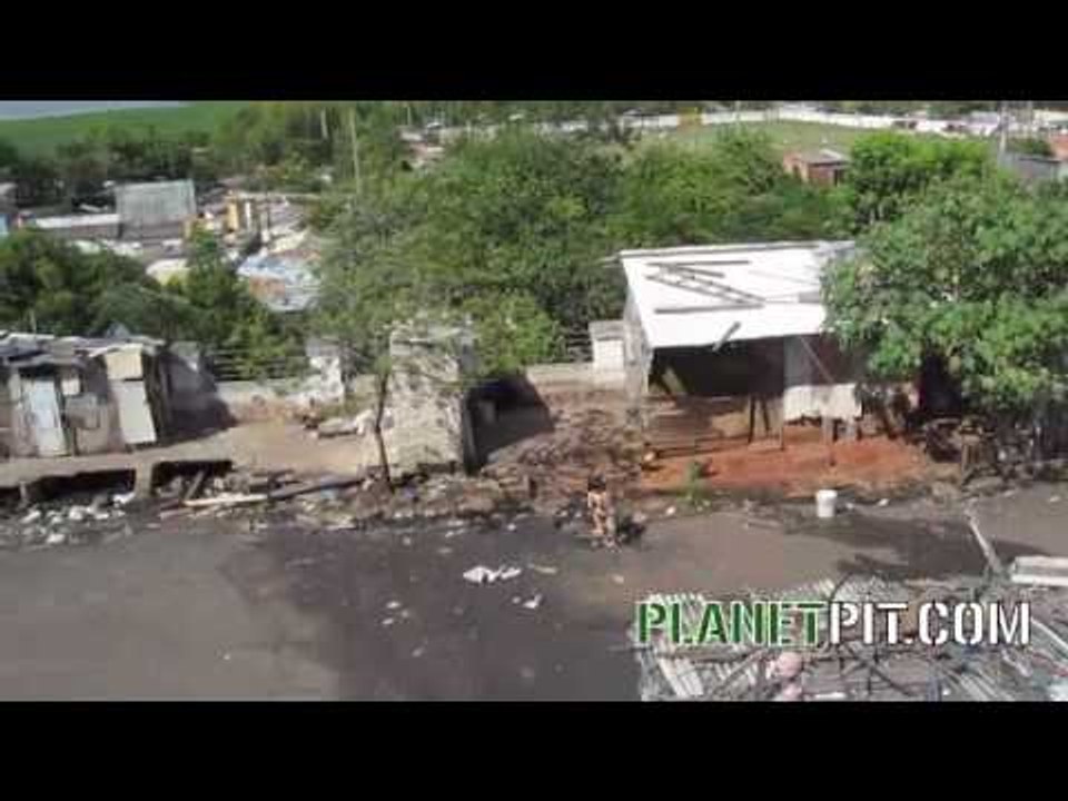 Pitbull in Paraguay ARMANDO IN STORES SUMMER 2010