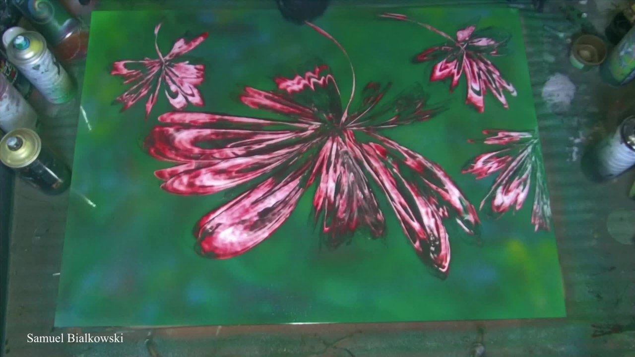 Time lapse: Incredible spray paint flower art