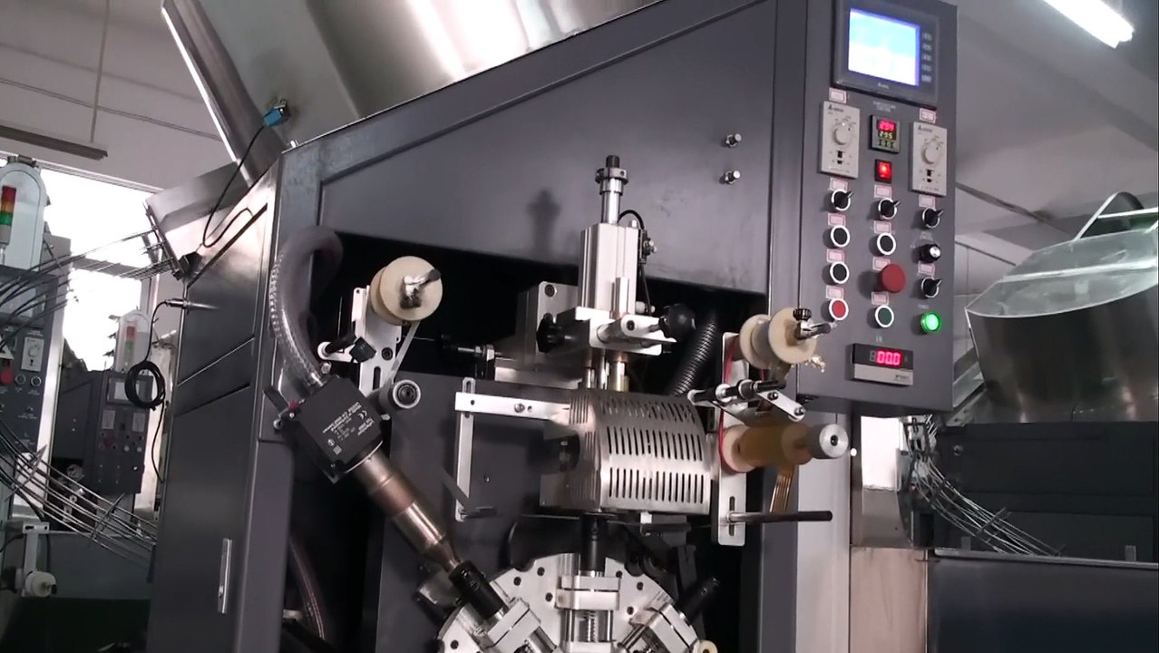 Automatic Hot Staming Machine for Caps Top