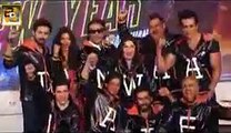 Hot videos D12 'SHARABI' Video Happy New Year SONG ft Shahrukh Khan & Deepika Padukone RELEASES (NEWS) BY w2 videovines