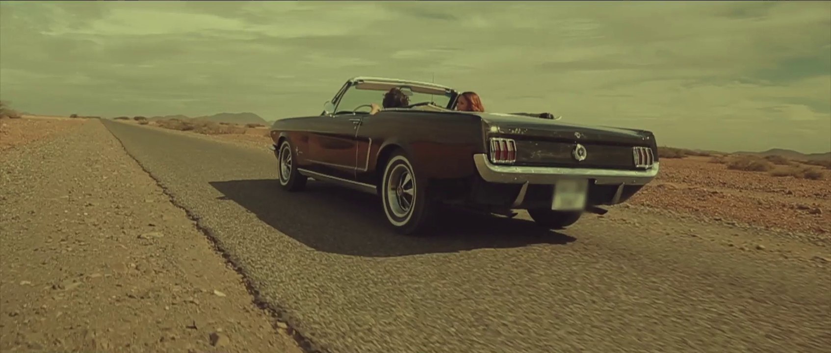 MAUDE - A l'attaque feat. ROMY M (Official Video)