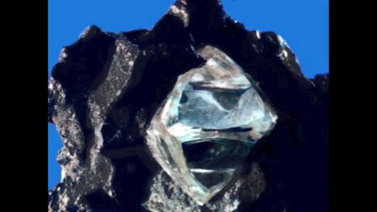 Rough Diamond - Yansa