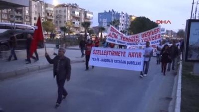 Milas Özelleştirmeye Karşı Çıkan İşçiler Milas'ta Yürüdü