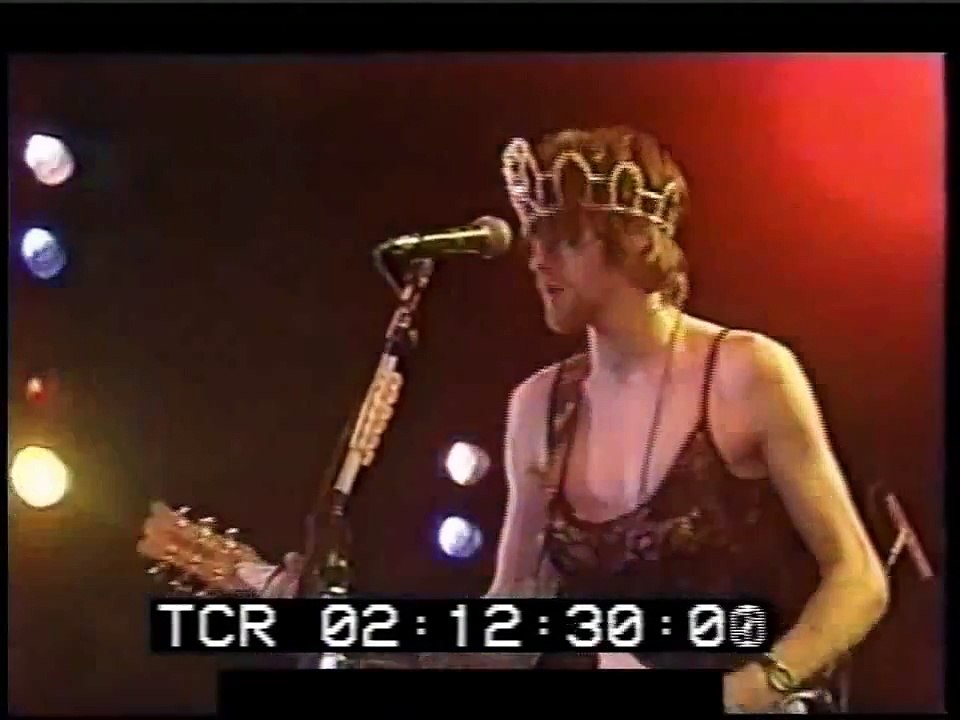 Nirvana Dive ( Hollywood Rock Festival 1993)