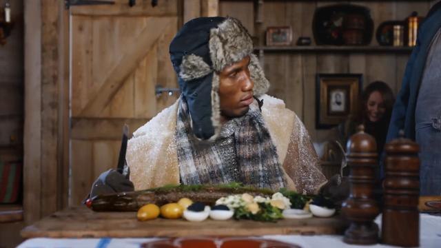 Drogba Can't Keep Up With Messi in Viral Turkish Airlines Ad