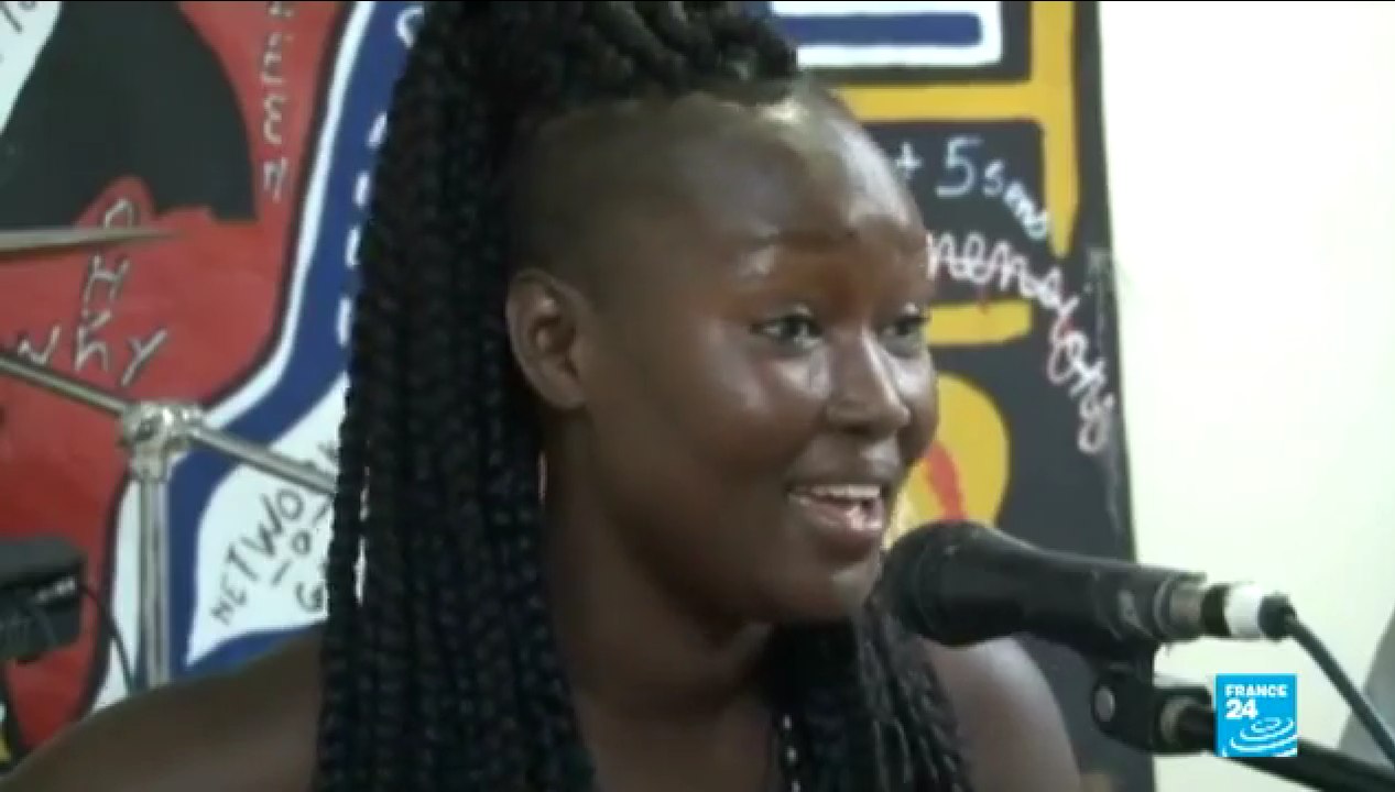 Qui est Marema, l'artiste sénégalaise lauréate du prix Découvertes RFI 2014 ?