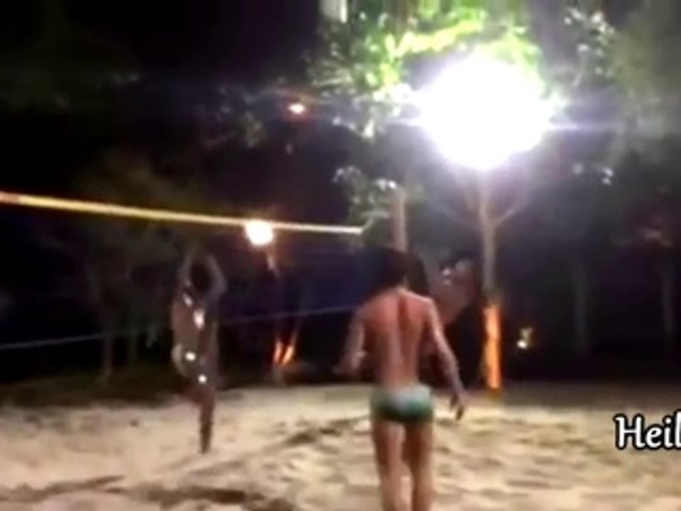 Ronaldinho ● Shark Block & Shark Attack