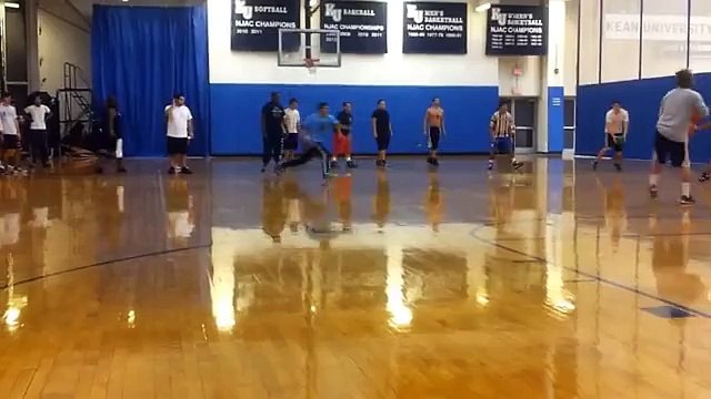 People Are Awesome. MUST WATCH If U Want I Upload Your Favorite Videos Please Send Me The Song Name I Will Upload Soon as Soon Possible Thanks My Mobile Number Is 0321-7422089