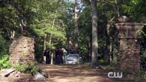 Vampire Diaries - 6x08 - Sneak Peek #1 - Damon pousse Stefan à sortir avec Caroline