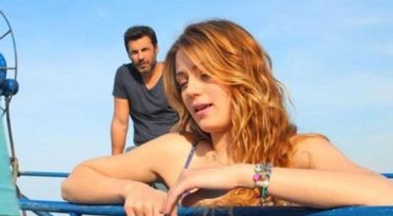 Gizem Karaca'nın Öpüşme Sahneleri Paylaşım Rekoru Kırdı