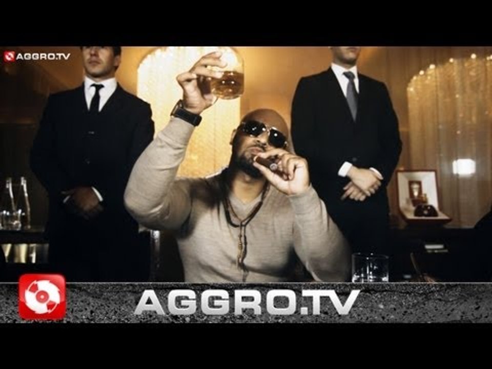 MASSIV FEAT. MANUELLSEN  - HÖHER ALS DER REST DER WELT (OFFICIAL HD VERSION AGGROTV)