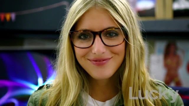 Meet Our Editors - 5 Editors, 5 Makeup Must-Haves