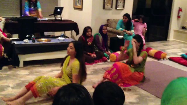 Superb Mehndi Dances Performance Pakistani Wedding - Pak video tube