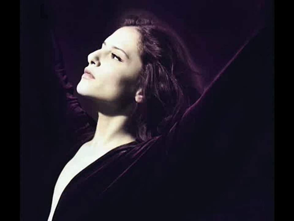 מירי מסיקה - אישה חרסינה קריוקי