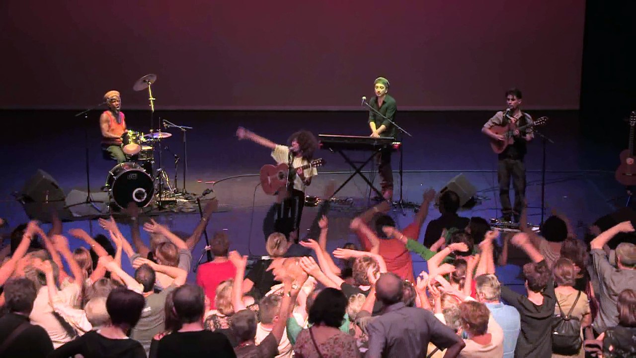 Flavia Coelho / Présentation de saison 2014-2015 à Vitry