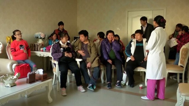 Chine : un hôpital permet aux futurs pères de connaître la douleur de l'accouchement