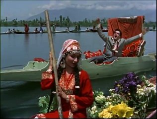 Yeh Chand Sa Roshan Chehra - Mohammed Rafi Superhit Classic Song - Kashmir Ki Ka