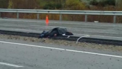 Sandıklı'da Refüje Çarpan Otomobil Devrildi: 2 Ölü