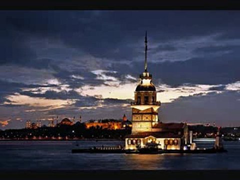 Nilüfer - Yar Yine Bana Haram Geceler - muzik20.com