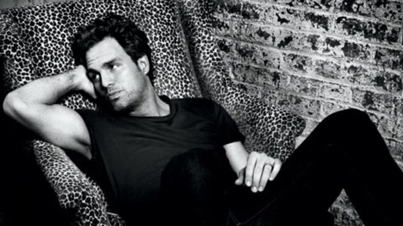 Details Celebrities - Mark Ruffalo: Behind the Scenes of his Details Cover Shoot