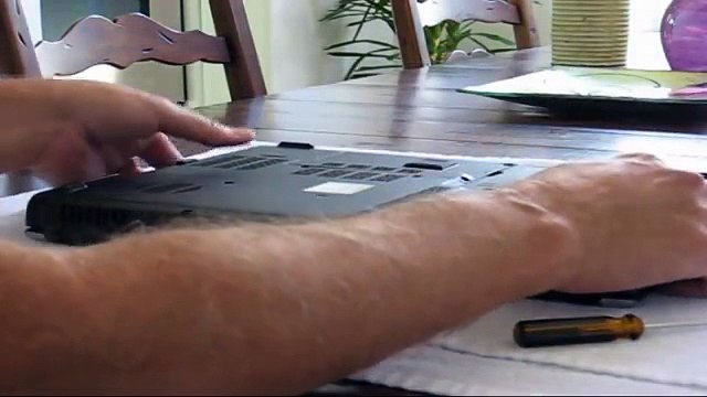 How to Upgrade Laptop RAM and How to Install Laptop Memory - Quick & Easy!!!