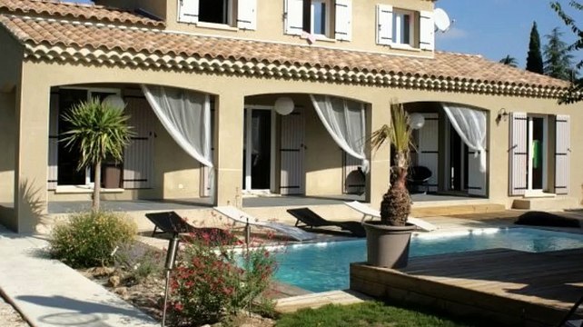 A vendre - Maison/villa - St Etienne Du Gres (13103) - 5 pièces - 170m²