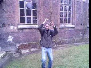 La danse de Maxence ( ps regardez Fatima )