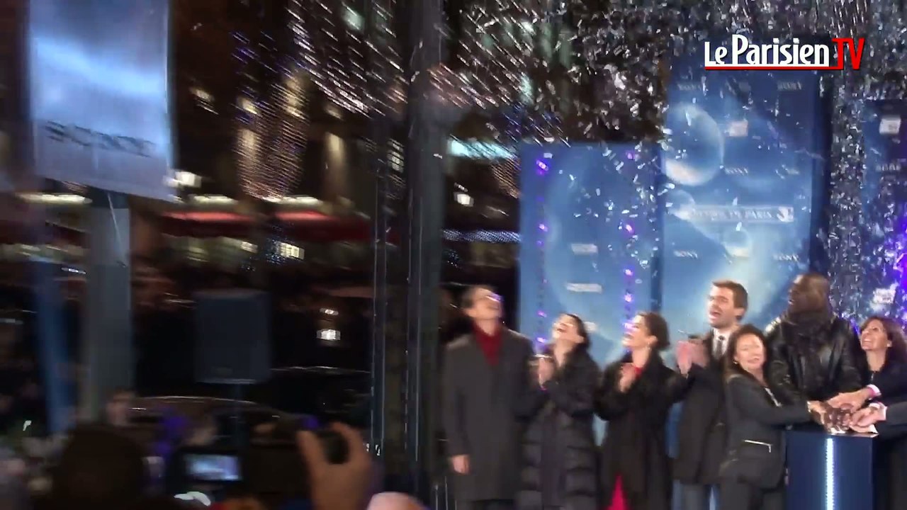 Omar Sy illumine les Champs-Elysées