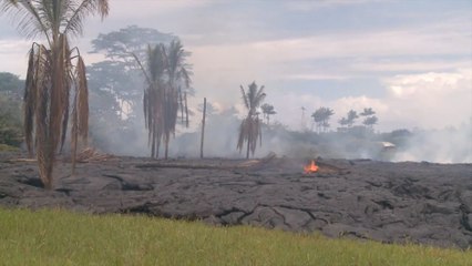 Kilauea lava approaches Hawaii's viillage