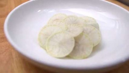 On Location - Winter Salads: Daikon