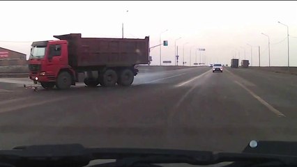 LUCKIEST MAN OF 2014 - Ο ΠΙΟ ΤΥΧΕΡΟΣ ΑΝΘΡΩΠΟΣ ΓΙΑ ΤΟ 2014