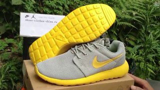 Review of Nike Roshe Running Shoes Light Grey Yellow Shoes at www.sportsyy.ru