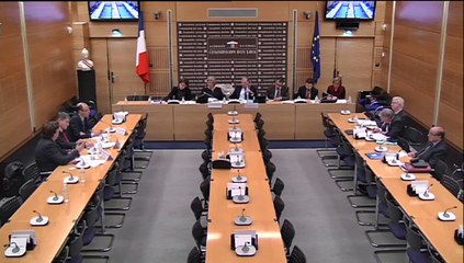 Table ronde réunissant des professeurs d'université et des juristes - Mercredi 19 Novembre 2014
