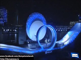 Dunya News - Stunt biker's loop-the-loop on floating Thames barge