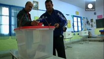 تونس تشهد اليوم اول انتخابات رئاسية حرة في تاريخها