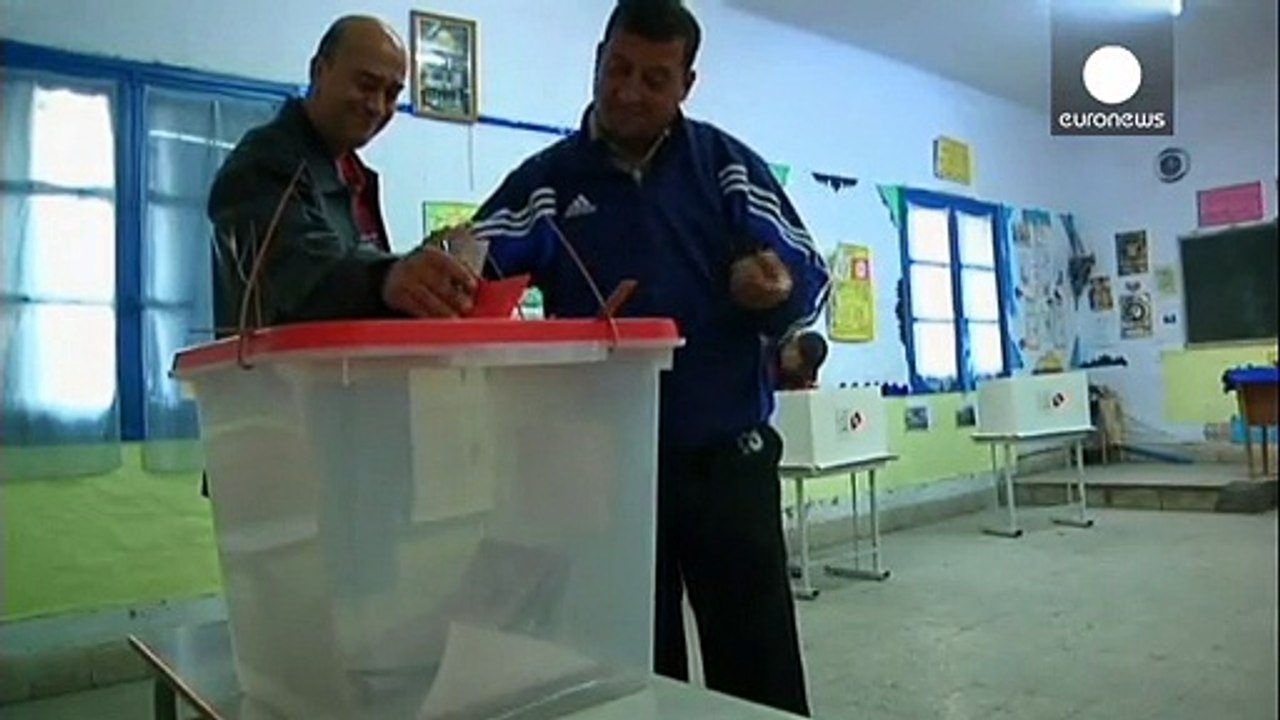 Tunisia votes: "We're looking for someone to save the country"