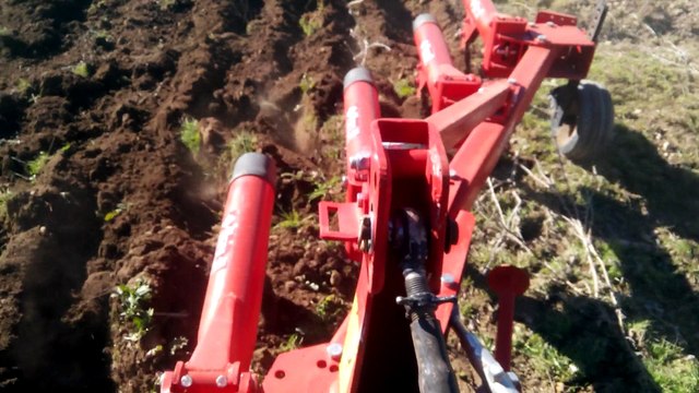 NEW HOLLAND L 65 4-14 ÜNLÜ