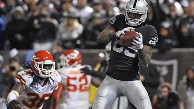 Raiders Stun Chiefs to End 16-Game Skid