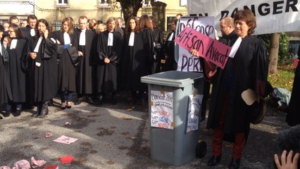 Les avocats du barreau de Quimper en colère