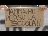 Napoli - Gli studenti del Geometra tornano a protestare davanti Provincia (20.11.14)