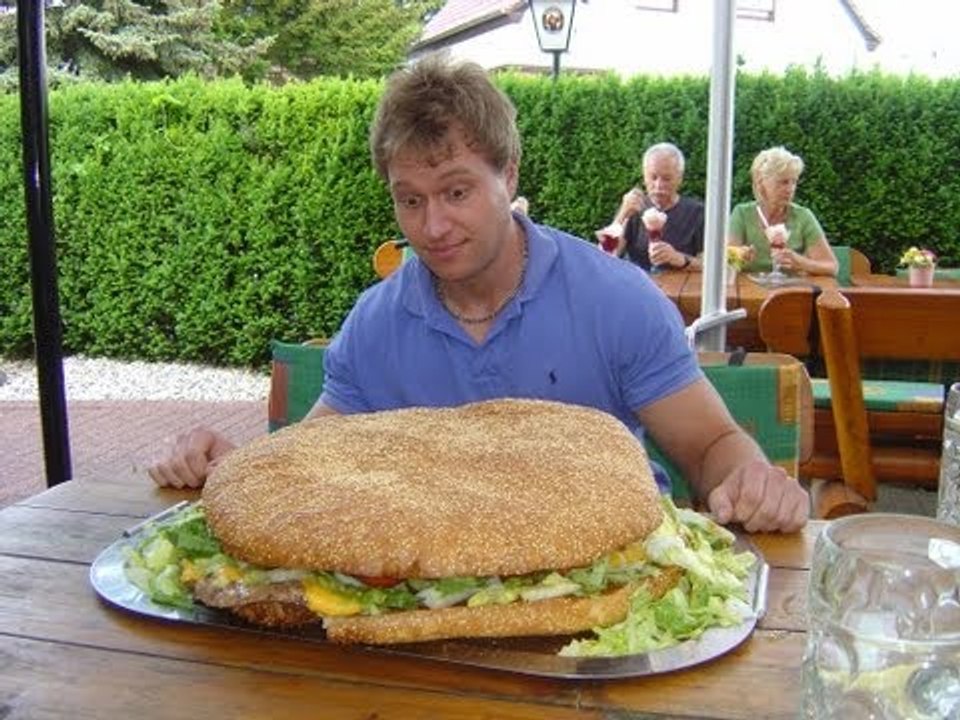 Furious World Tour | Germany Tour - Big Burgers, Schnitzels and More | Furious Pete
