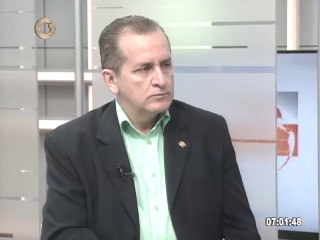 Guerra: Oblitas y Lucena tienen derecho a postularse nuevamente