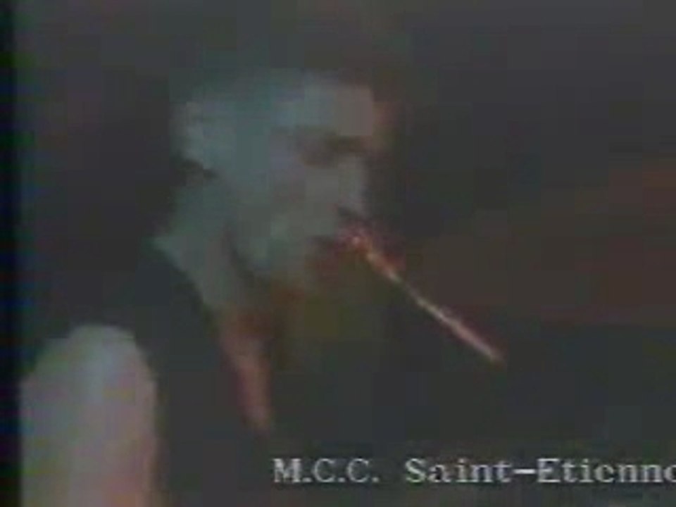 OTH - Des Fraises Et Du Sang (Live)