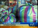 Galápagos restringe el uso de fundas plásticas en las islas