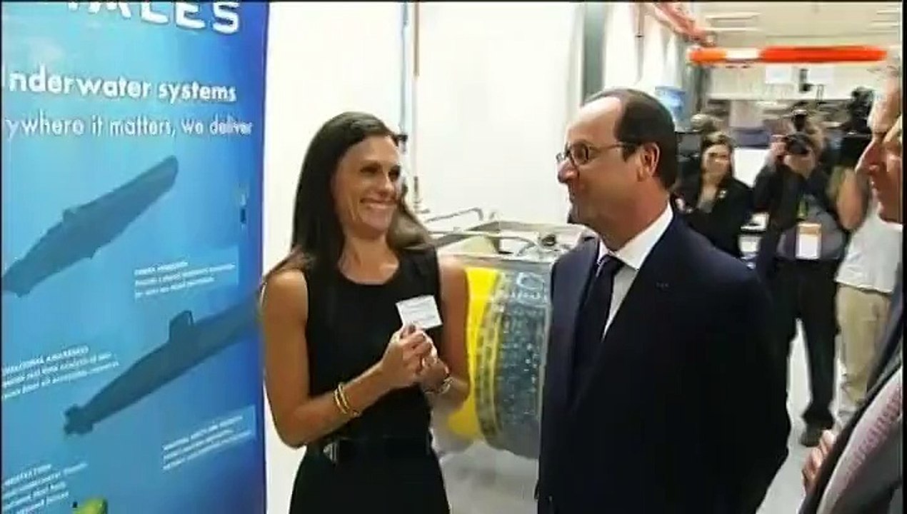 La très bonne humeur de Hollande devant une jeu...