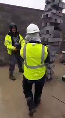 Mes potes de chantier a la pause