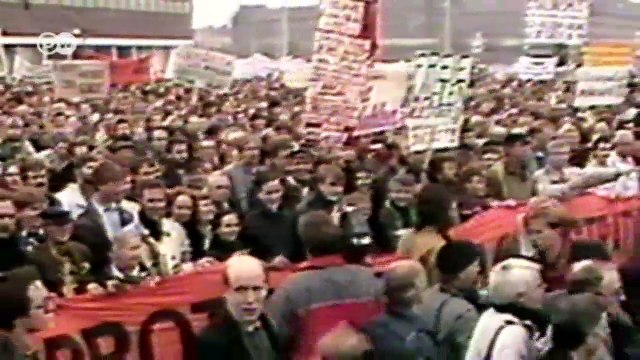 A stroke of fate changed history - Germany: Berlin Wall anniversary | Focus on Europe