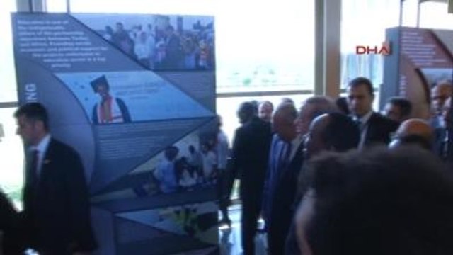 Cumhurbaşkanı Erdoğan, Nijer Cumhurbaşkanı ile Türkiye Konulu Sergiyi Gezdi