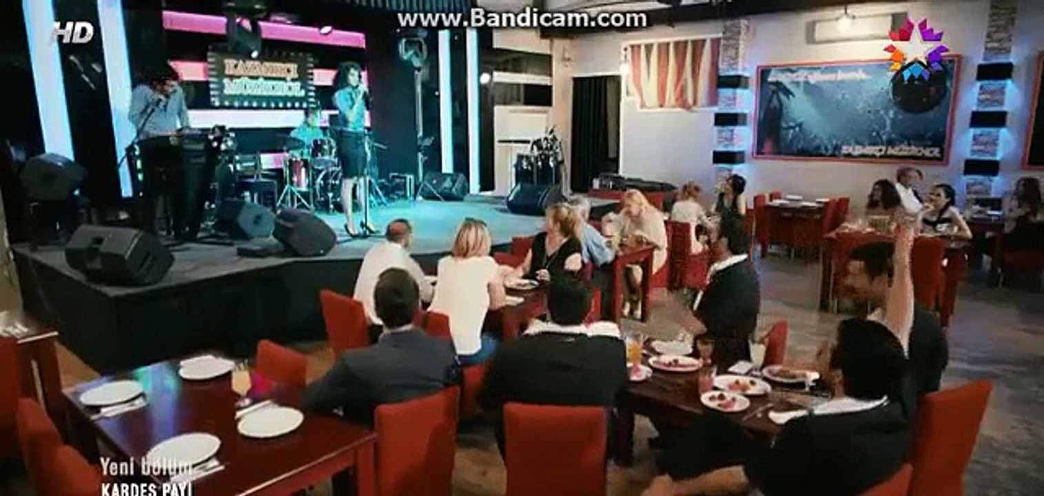 Feyza (Seda Bakan) Devlerin Aşkı Büyük Olur