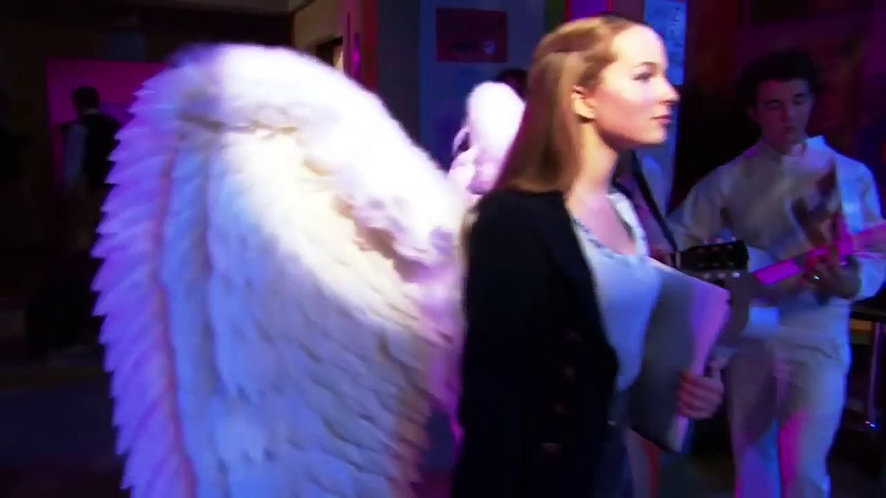 Give Love a Try - Nick jonas (Jonas L.A)